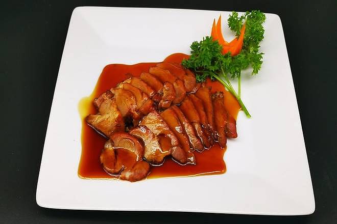 Canard rôti à la cantonaise